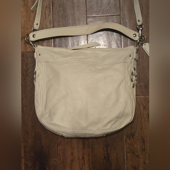 Coach Zoe Ivory Leather Hobo Bag, SilverTone Hardware, Detachable Shoulder Strap - Picture 2 of 16